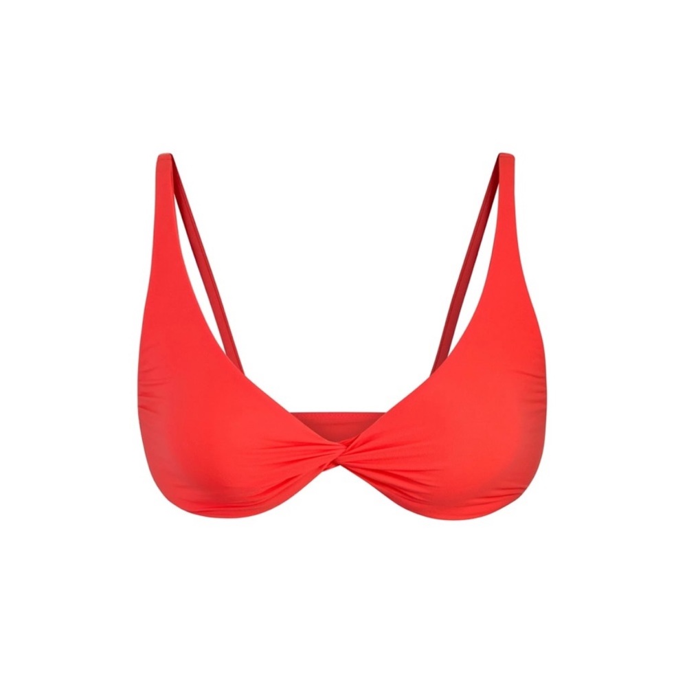 SKIMS - FITS EVERYBODY SKIMPY SCOOP BRALETTE